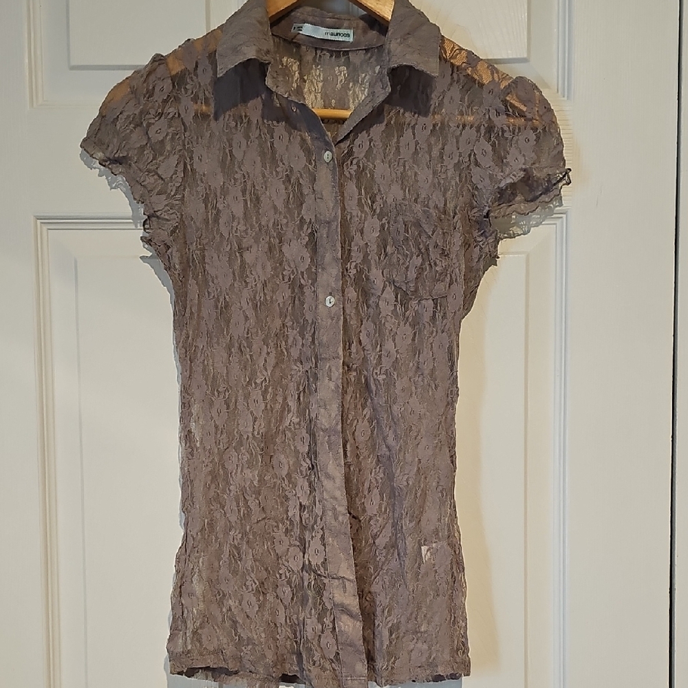 Maurices Taupe Sheer Lace Button-Down Blouse – Size S